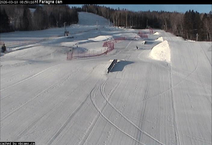 Web Cam image of Edmundston (Mont Farlagne)