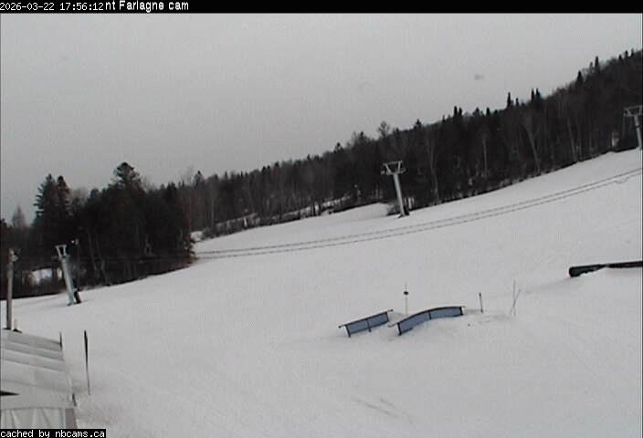 Web Cam image of Edmundston (Mont Farlagne)
