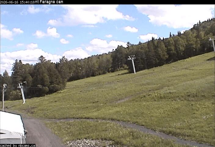 Web Cam image of Edmundston (Mont Farlagne)