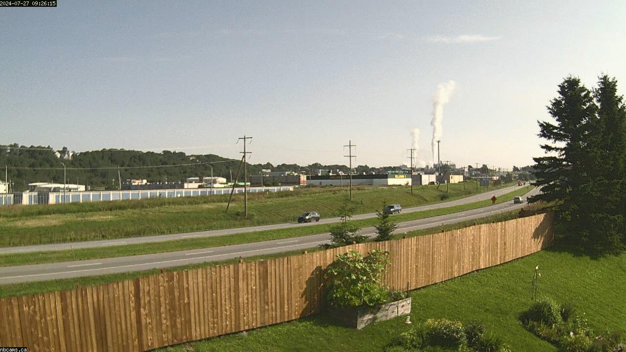 Outdoor web cam in Saint John, New Brunswick - Camera # 2 (Showing a view of NB Highway 1)