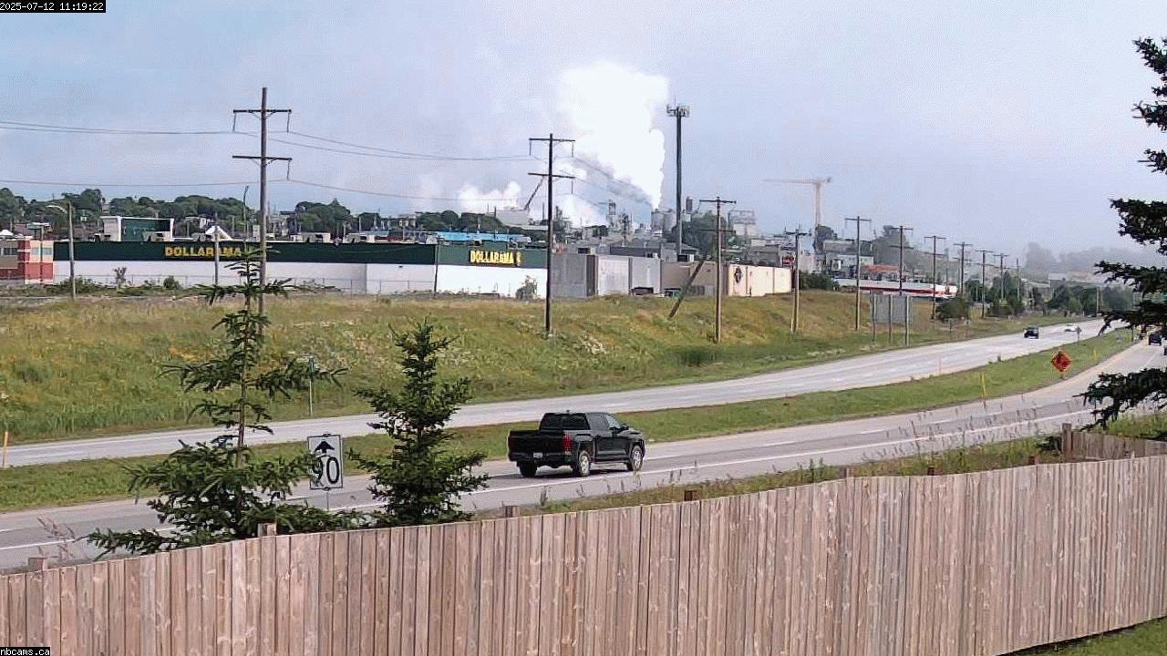 Outdoor web cam in Saint John, New Brunswick - Camera # 2 (Showing a view of NB Highway 1)