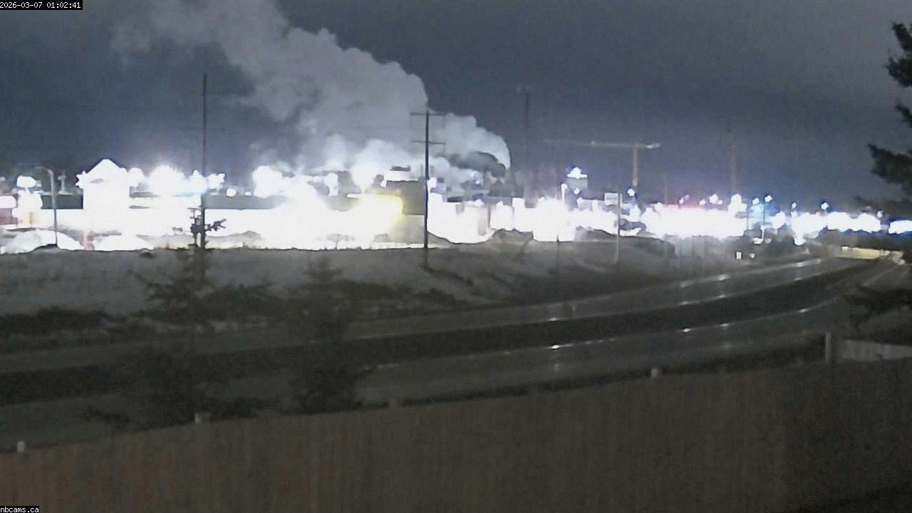 Outdoor web cam in Saint John, New Brunswick - Camera # 2 (Showing a view of NB Highway 1)