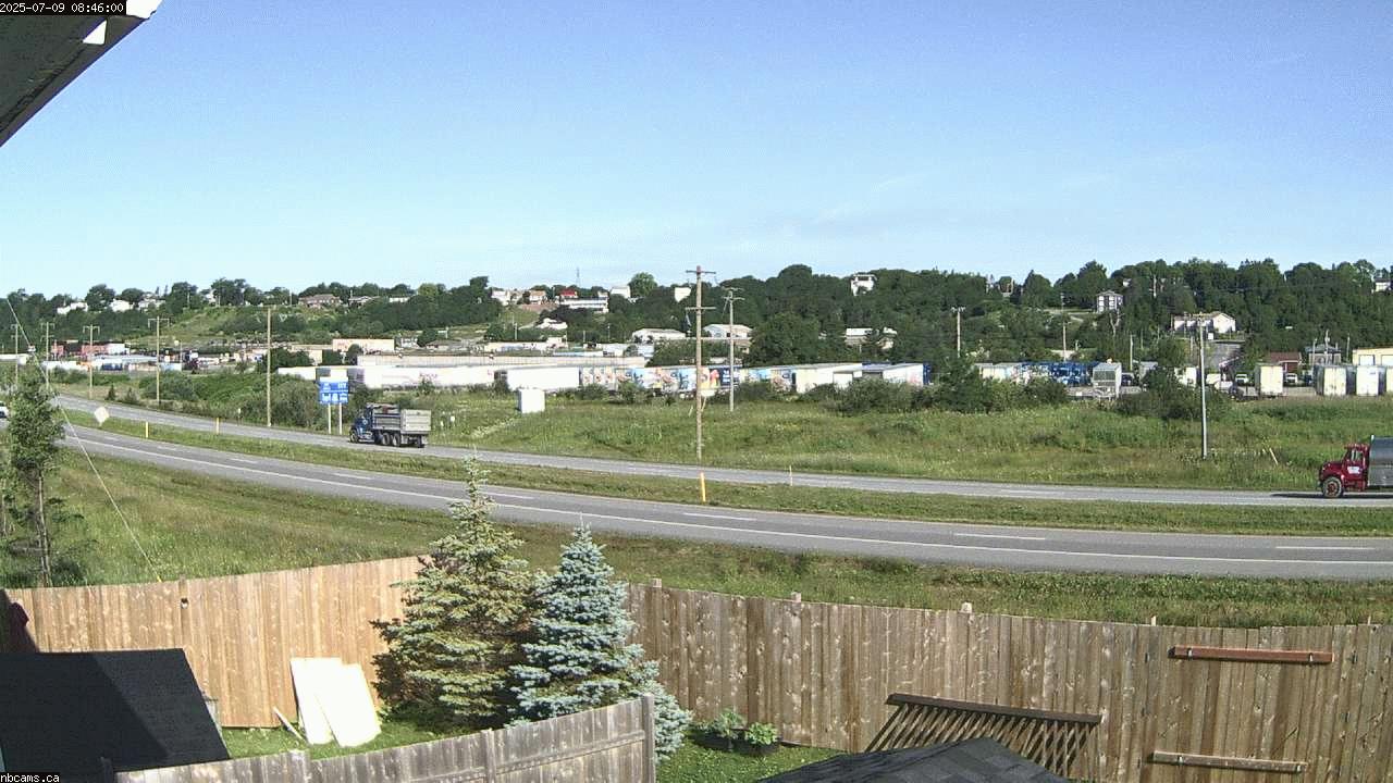 Outdoor web cam in Saint John, New Brunswick - Camera # 1 (Showing a view of NB Highway 1)