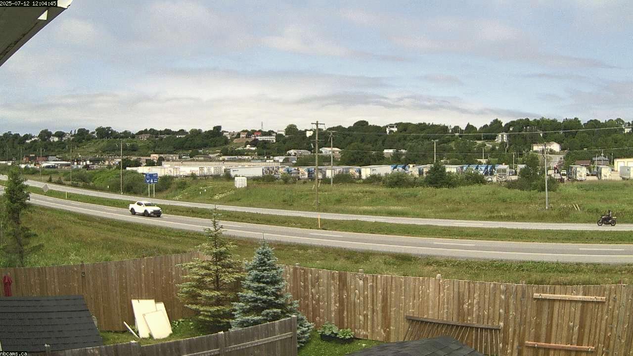 Outdoor web cam in Saint John, New Brunswick - Camera # 1 (Showing a view of NB Highway 1)